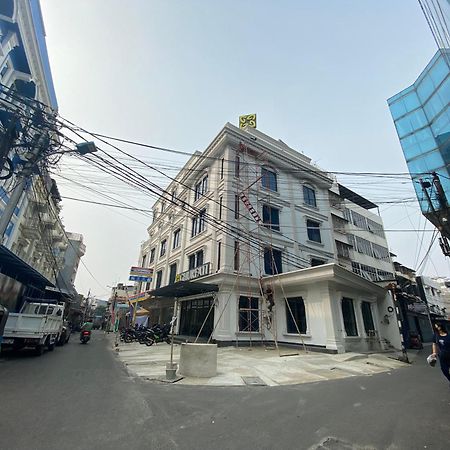 Ghurfati Hotel Wedana Jakarta Eksteriør bilde